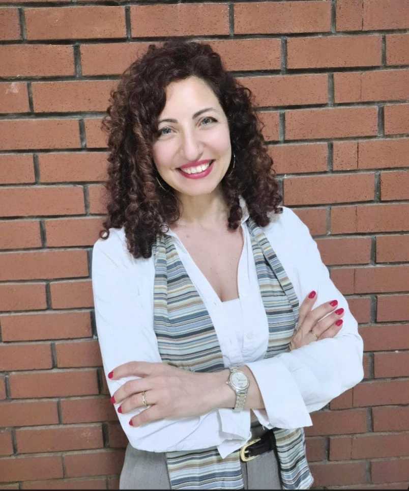 DR. FERAY YENTÜR